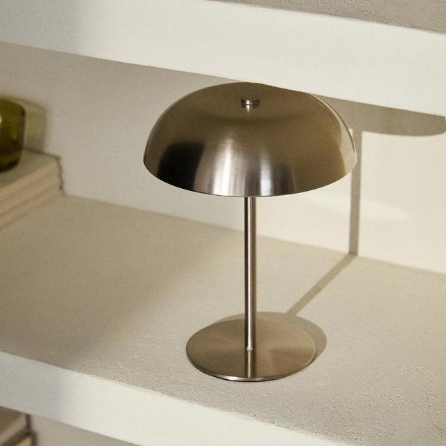 MONOCHROME TOUCH TABLE LAMP Silver