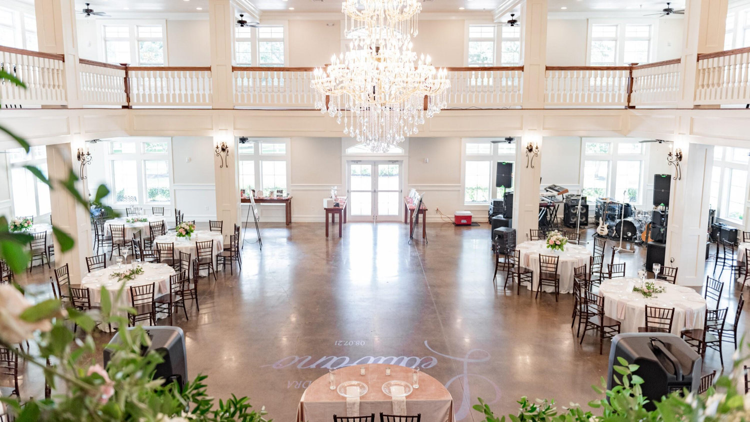 The Wedding Website of Madison Fox and Harrison Barclay