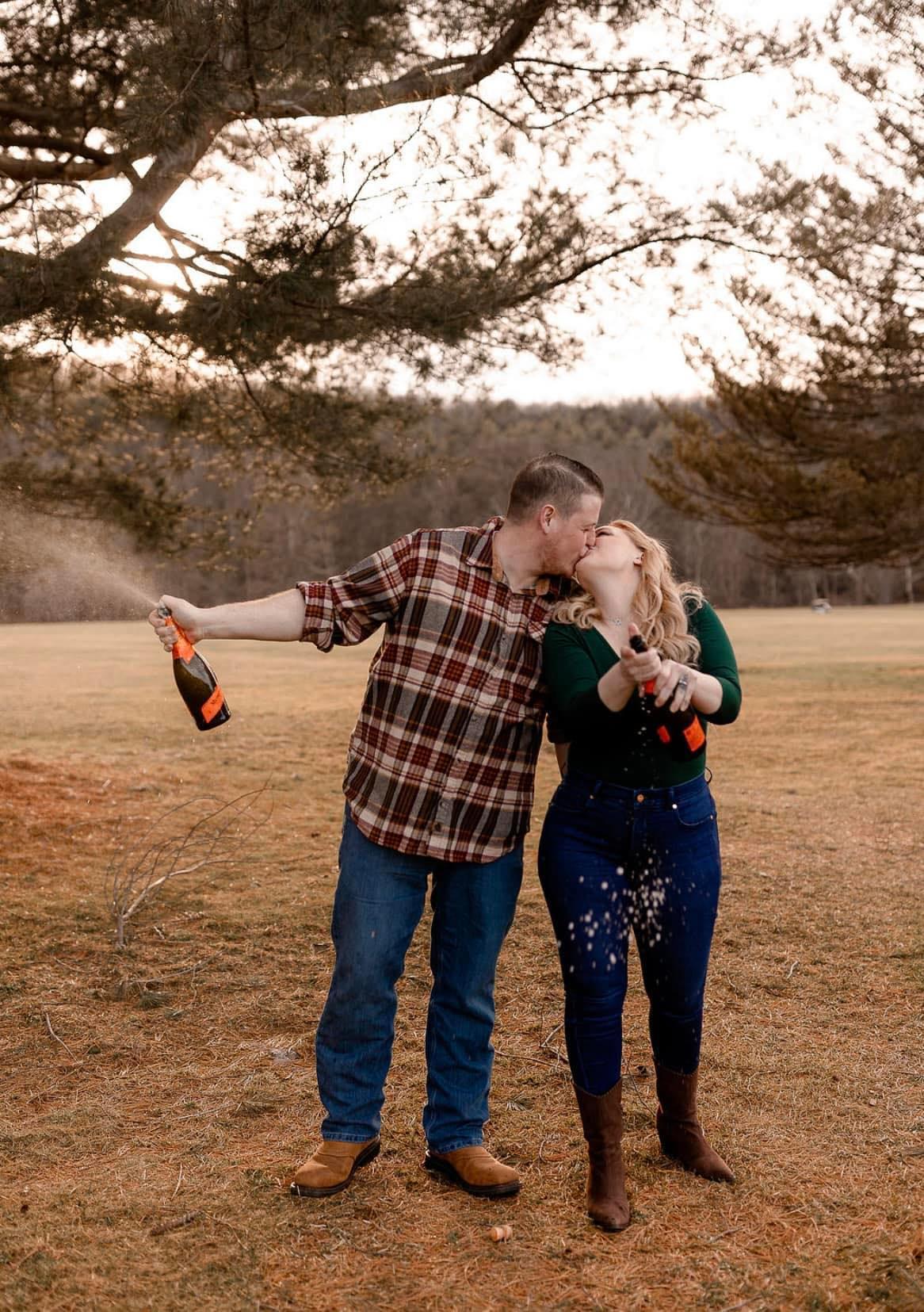 The Wedding Website of Brittany Garrett and Aaron Osborne