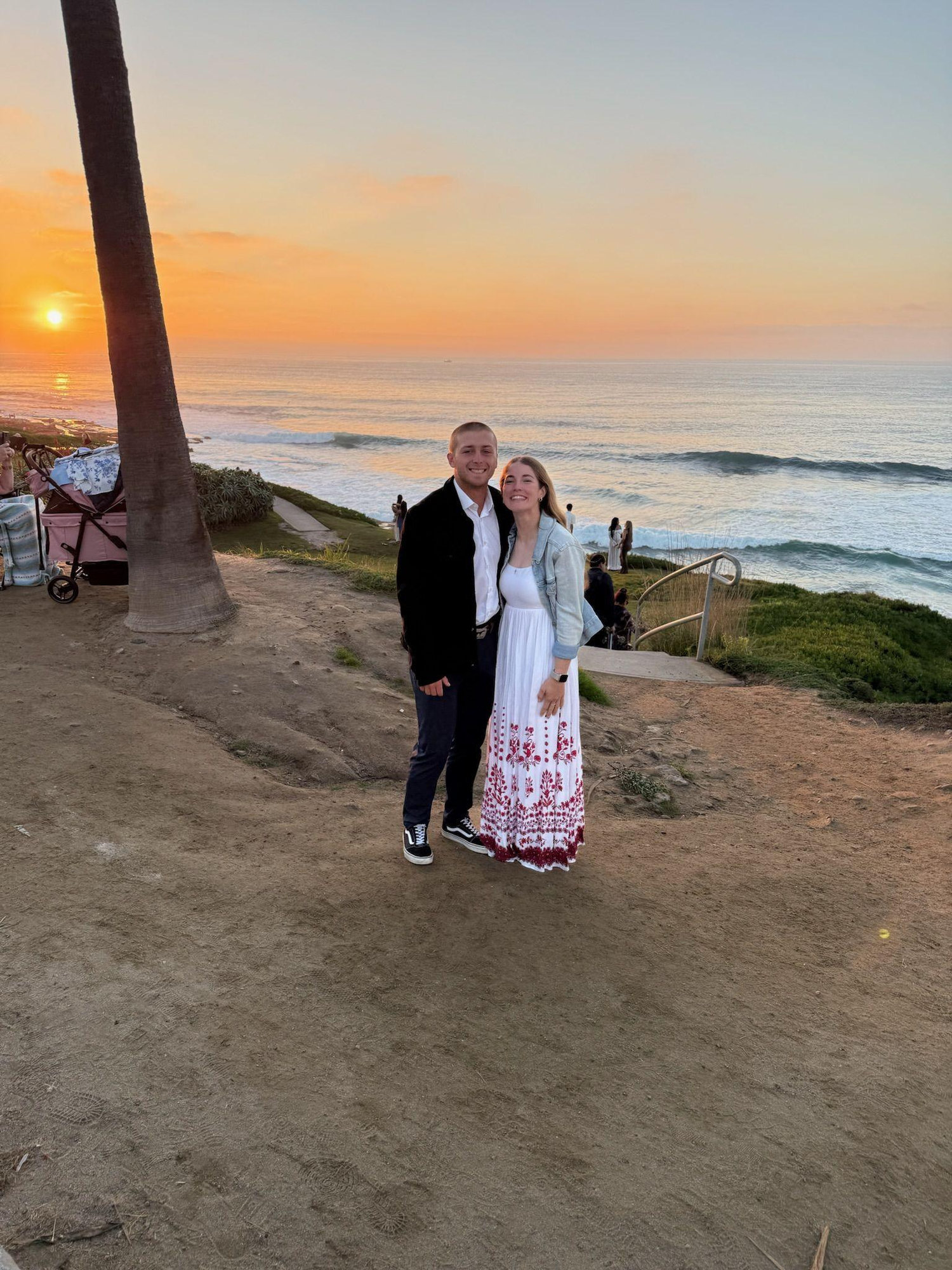 The Wedding Website of Evie Blauvelt and Connor Delahunt