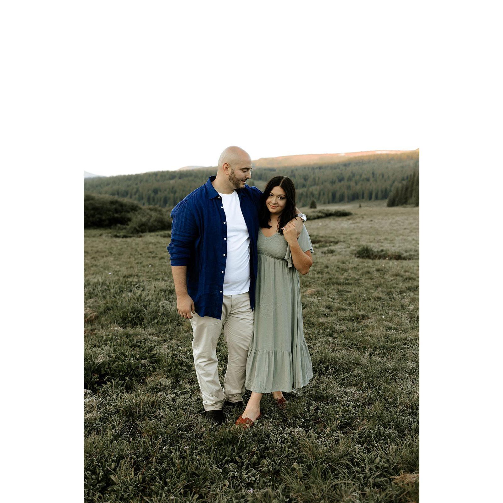 Engagement Pictures in Vail, Colorado