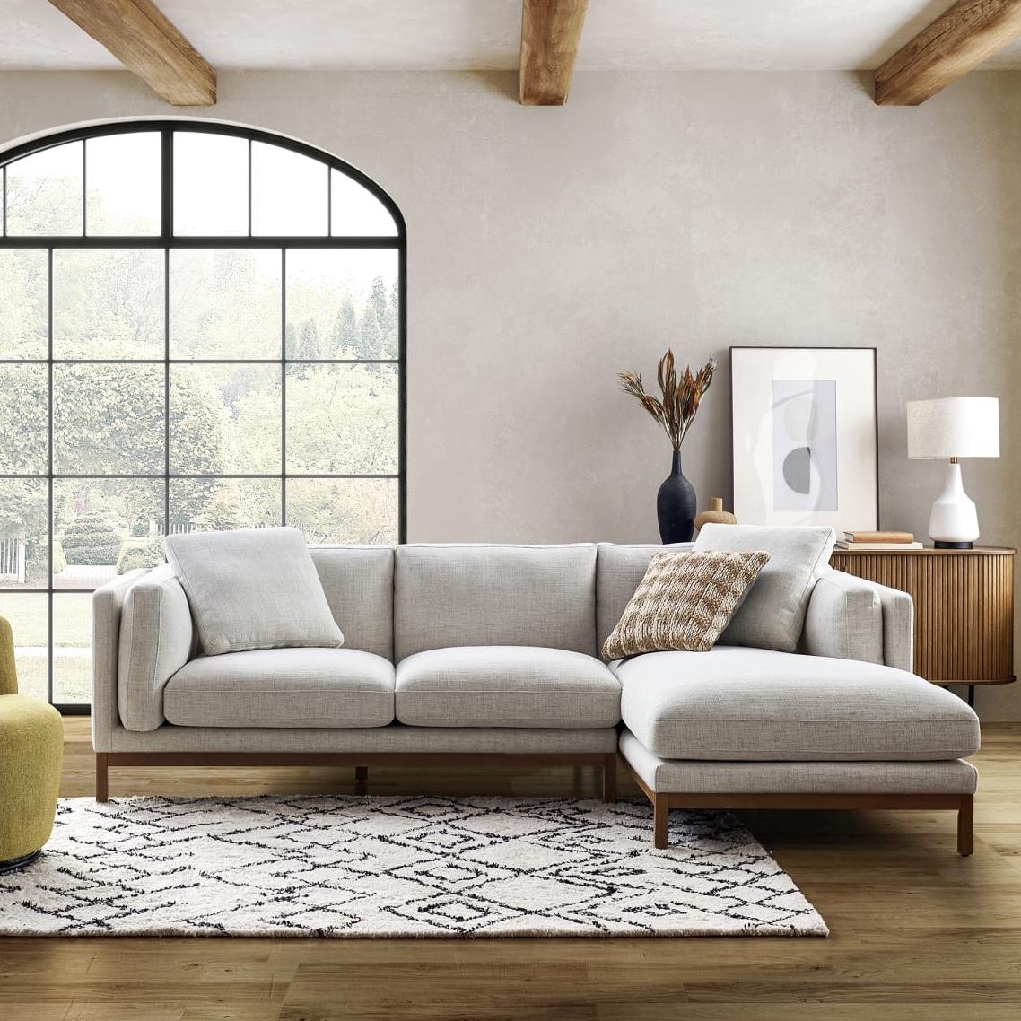 Owen Chaise Sectional Sofa | Castlery US