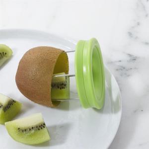 Tovolo 2-in-1 Kiwi Tool
