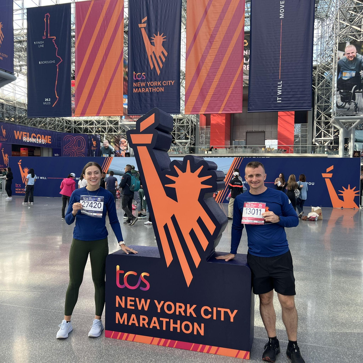 NYC Marathon 2025, picking up bibs at the expo