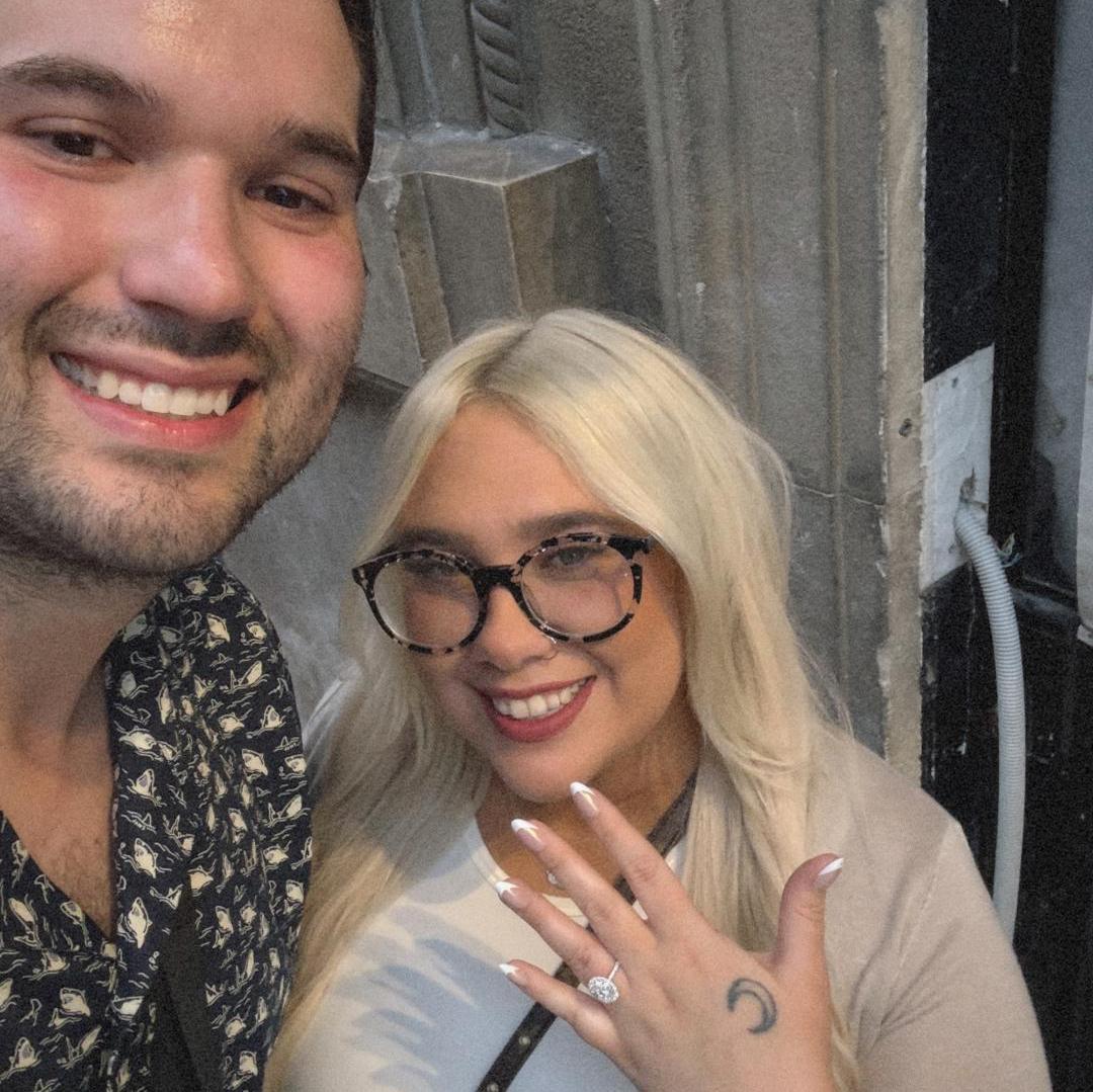 The day we got engaged in Valencia, Spain!๐ช๐ธ๐โ๏ธ