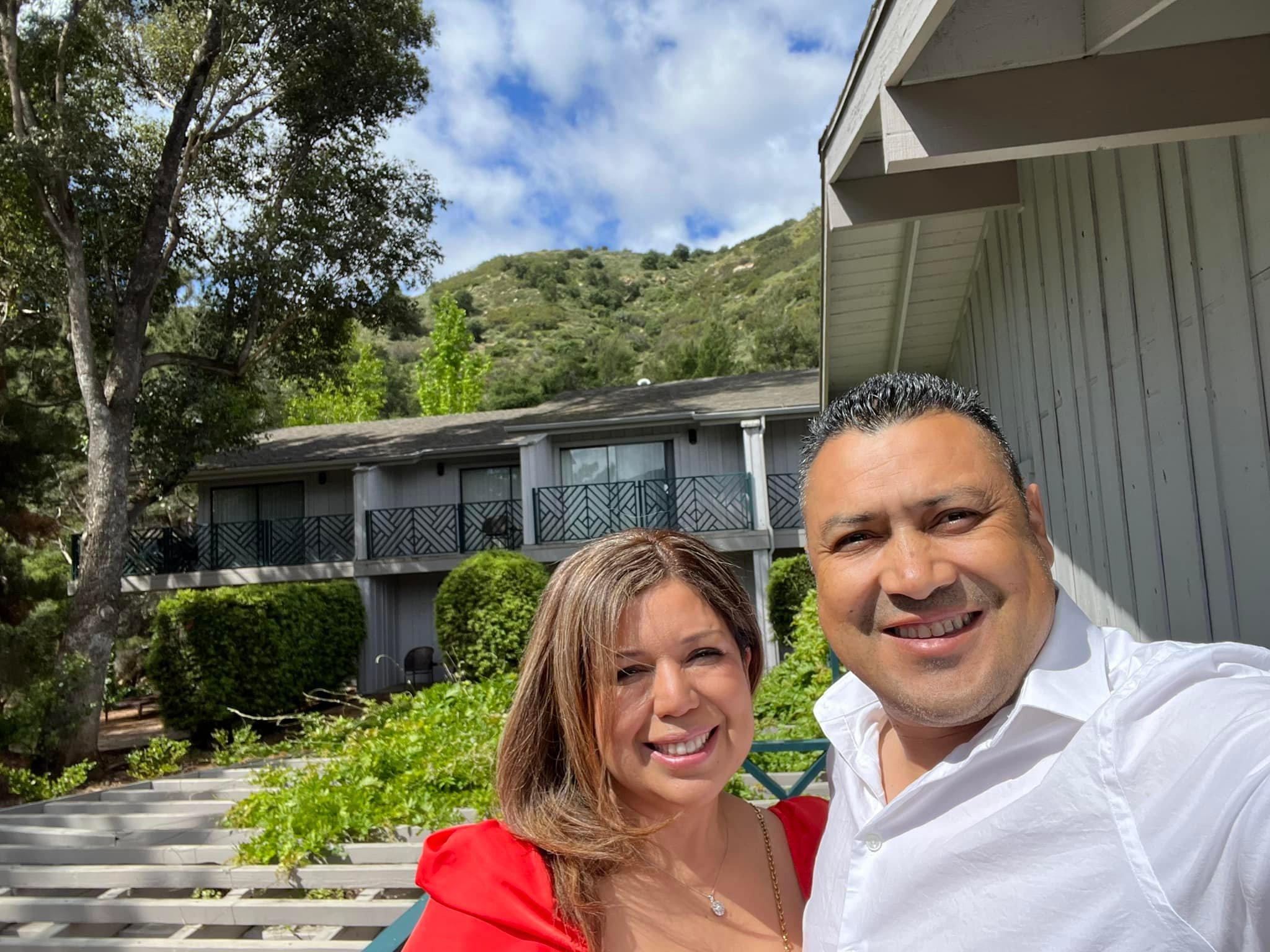 The Wedding Website of Deisy Mendoza-Aguilera and Jose Aguilera