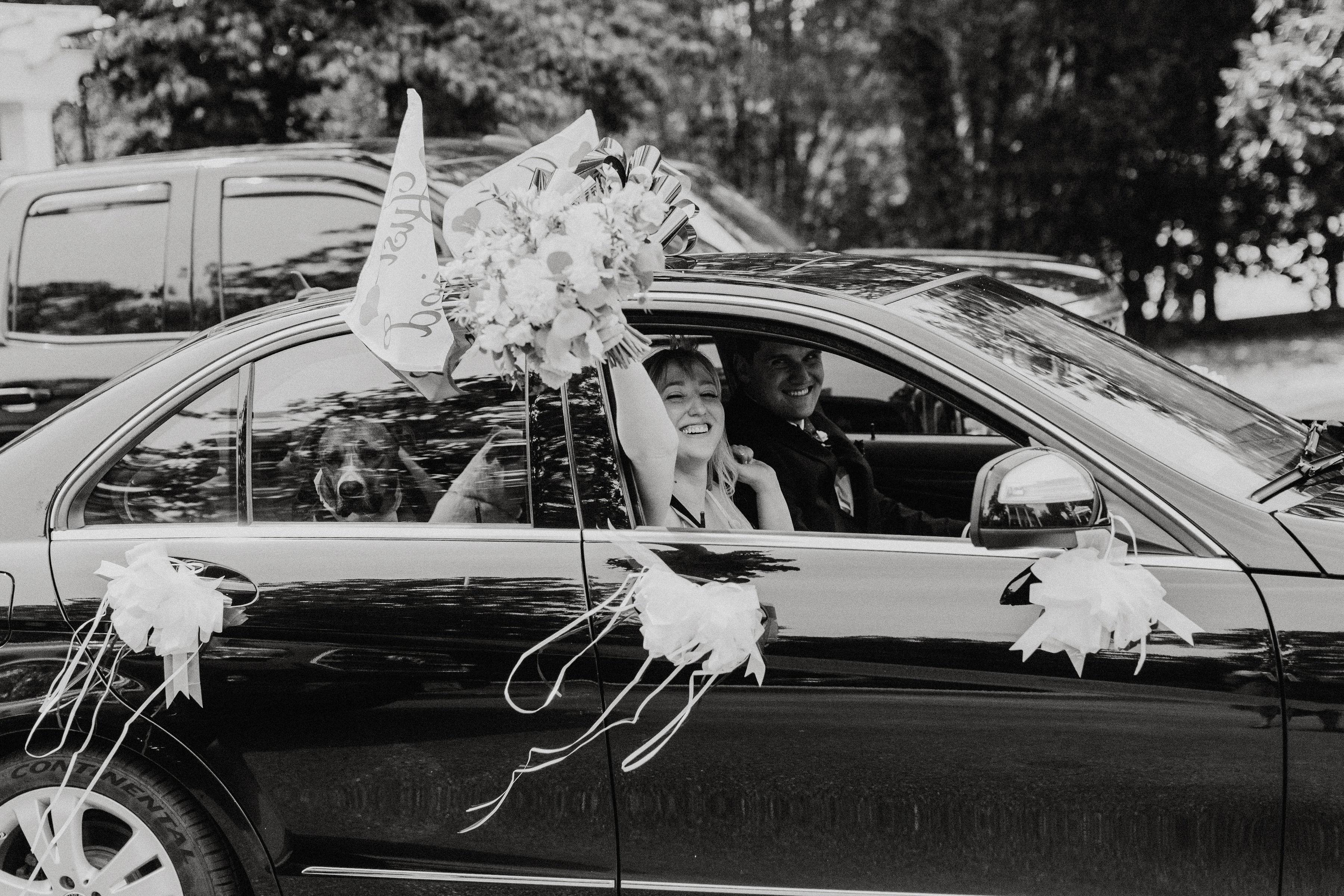 The Wedding Website of Rhi Stepien and Casey Johannesen