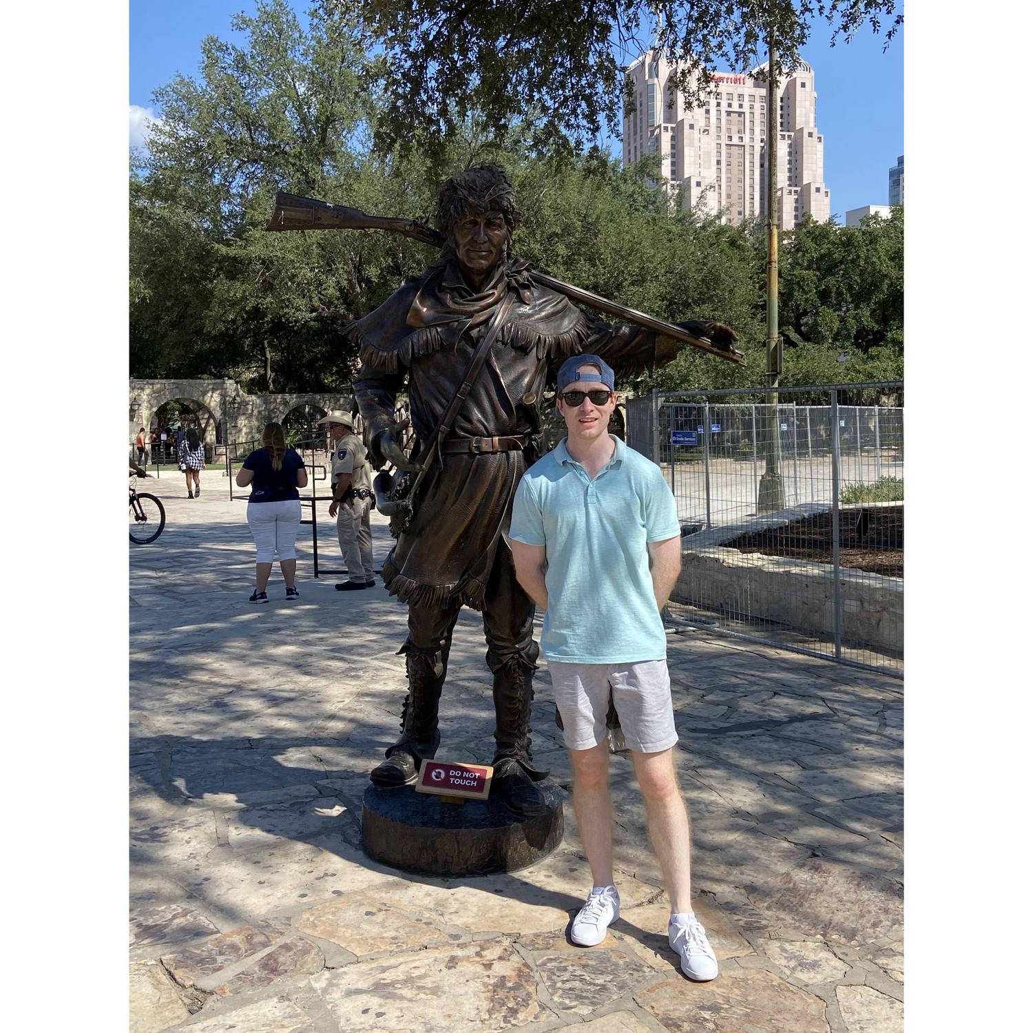 Dominic meets Davy in San Antonio