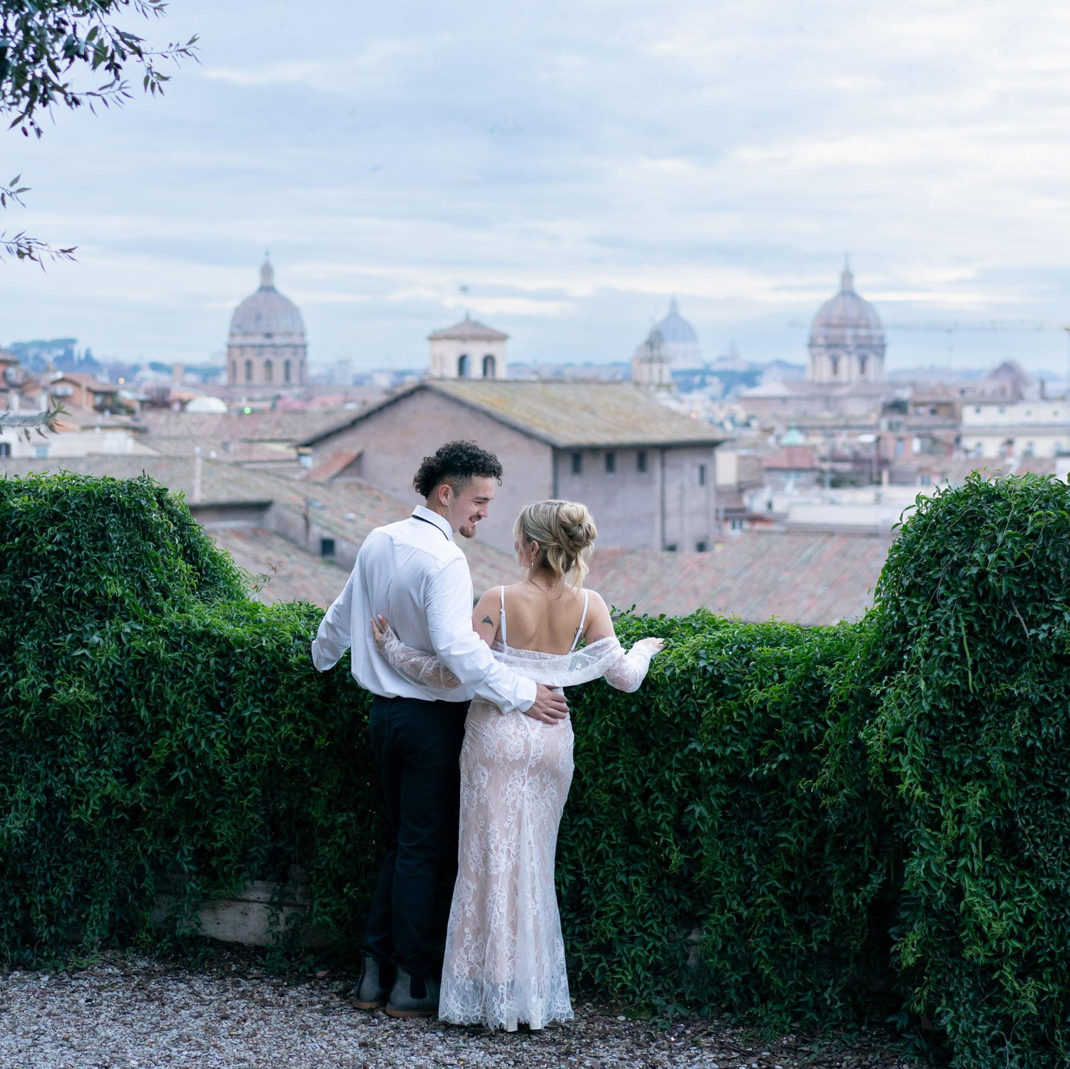 Our Save the date session in Italy