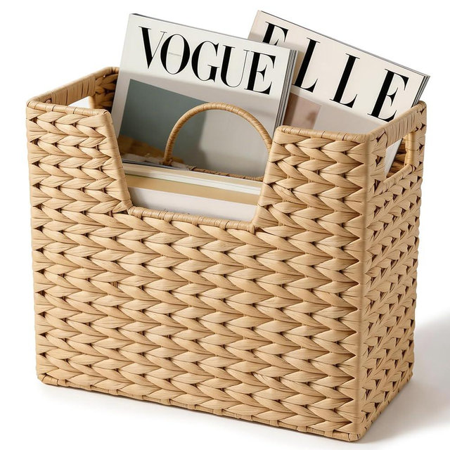 Deepredcoast Wicker Magazine Basket with Handle, Water Hyacinth Magazine Holder with 2 Compartments, Handwoven Storage Basket for Books Files Newspapers
