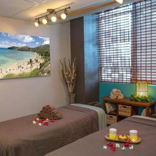 Massage - Couples Deep Tissue Muscle Therapy