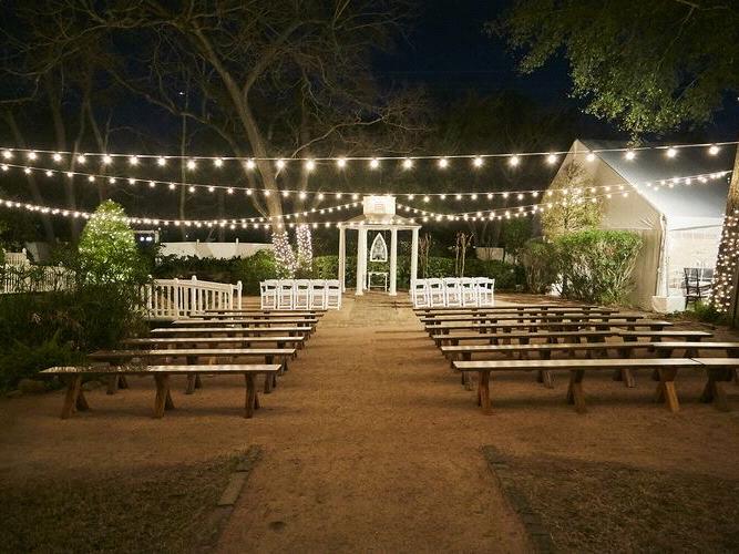 The Wedding Website of Victoria Oliver and Jared Terrell