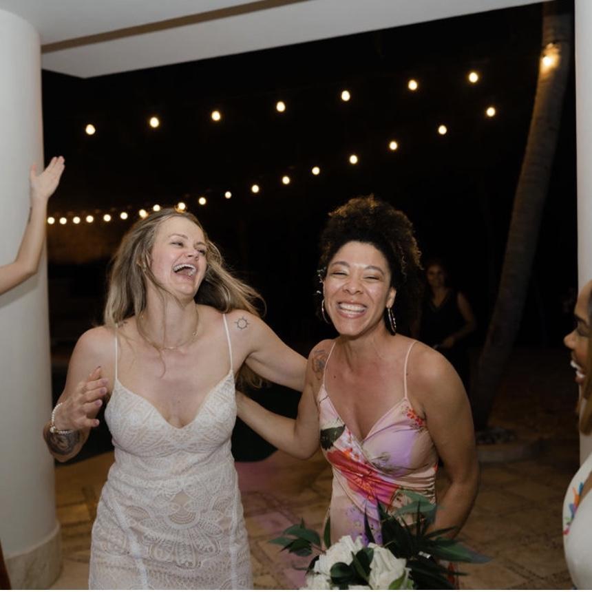 I caught the bouquet 👀😊