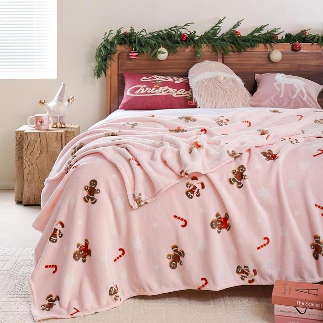 Fleece Print King Size Blanket for Bed, Super Soft Plush Cozy Fuzzy Gingerbread Printed Blankets for Couch Sofa Bed, Home Décor, Microfiber Flannel, All Seasons 108x90 Inches