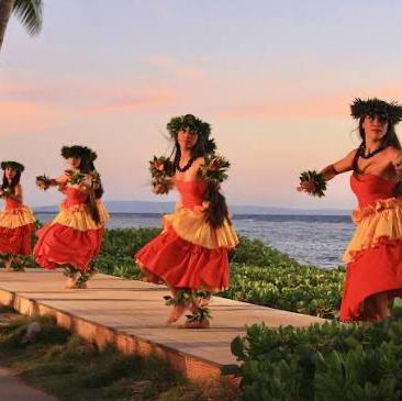 Honeymoon Luau Experience