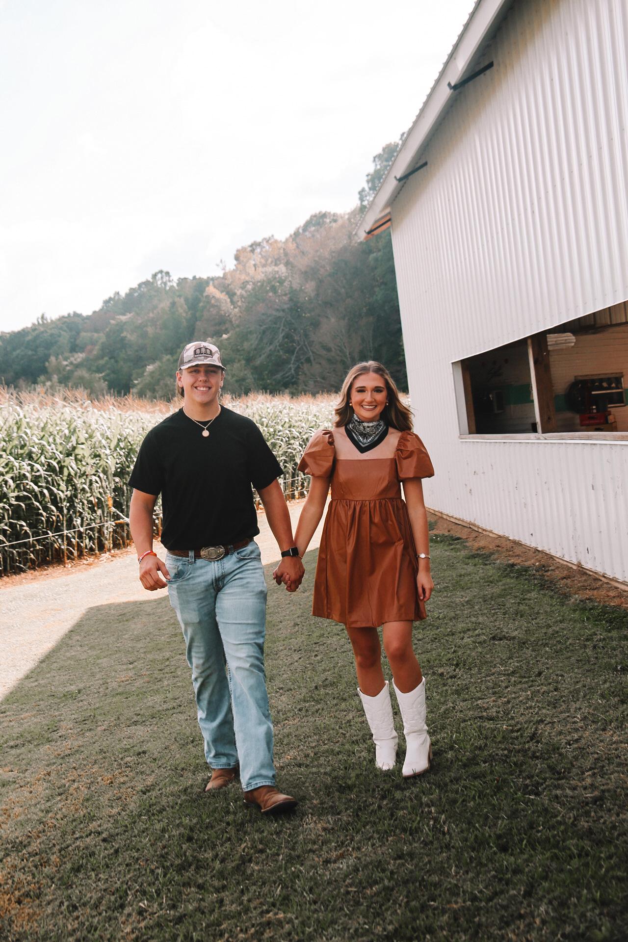 The Wedding Website of Saige Kennedy and Brodie Yarbrough