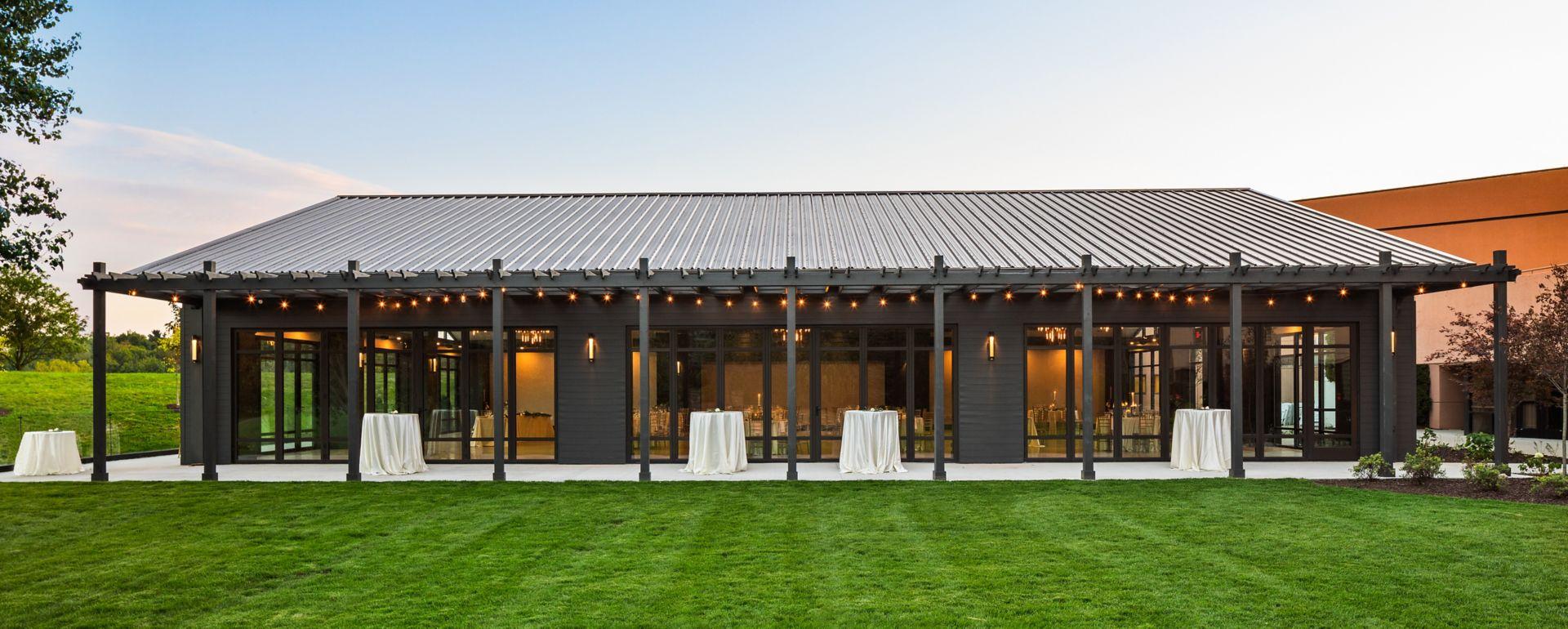 The Wedding Website of Austin Pelfrey and Sara Lancour