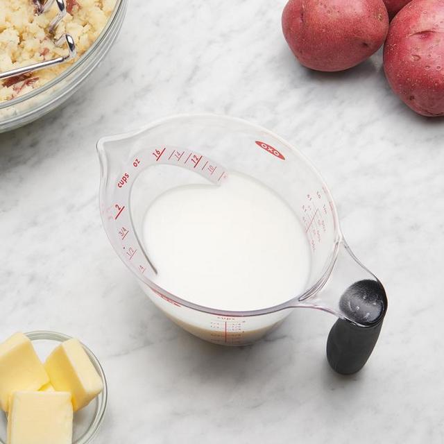 OXO Angled Measuring Cups