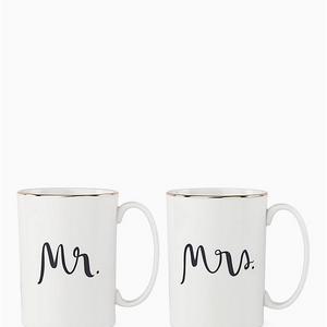 mr & mrs mug set