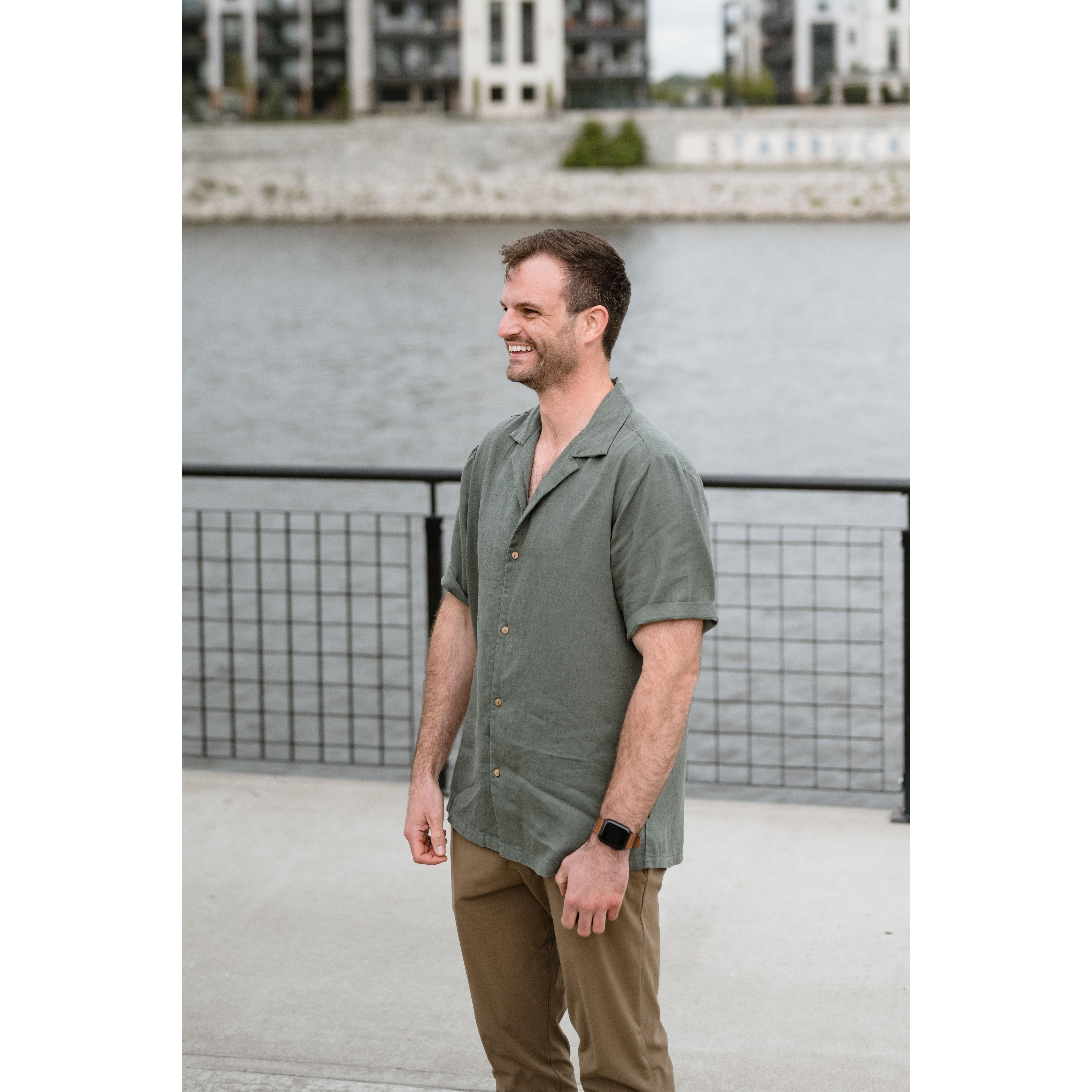 But upon reading the last clue, Alyx knew to where to find him –
down to the Hudson River waterfront where he’d been patiently waiting.