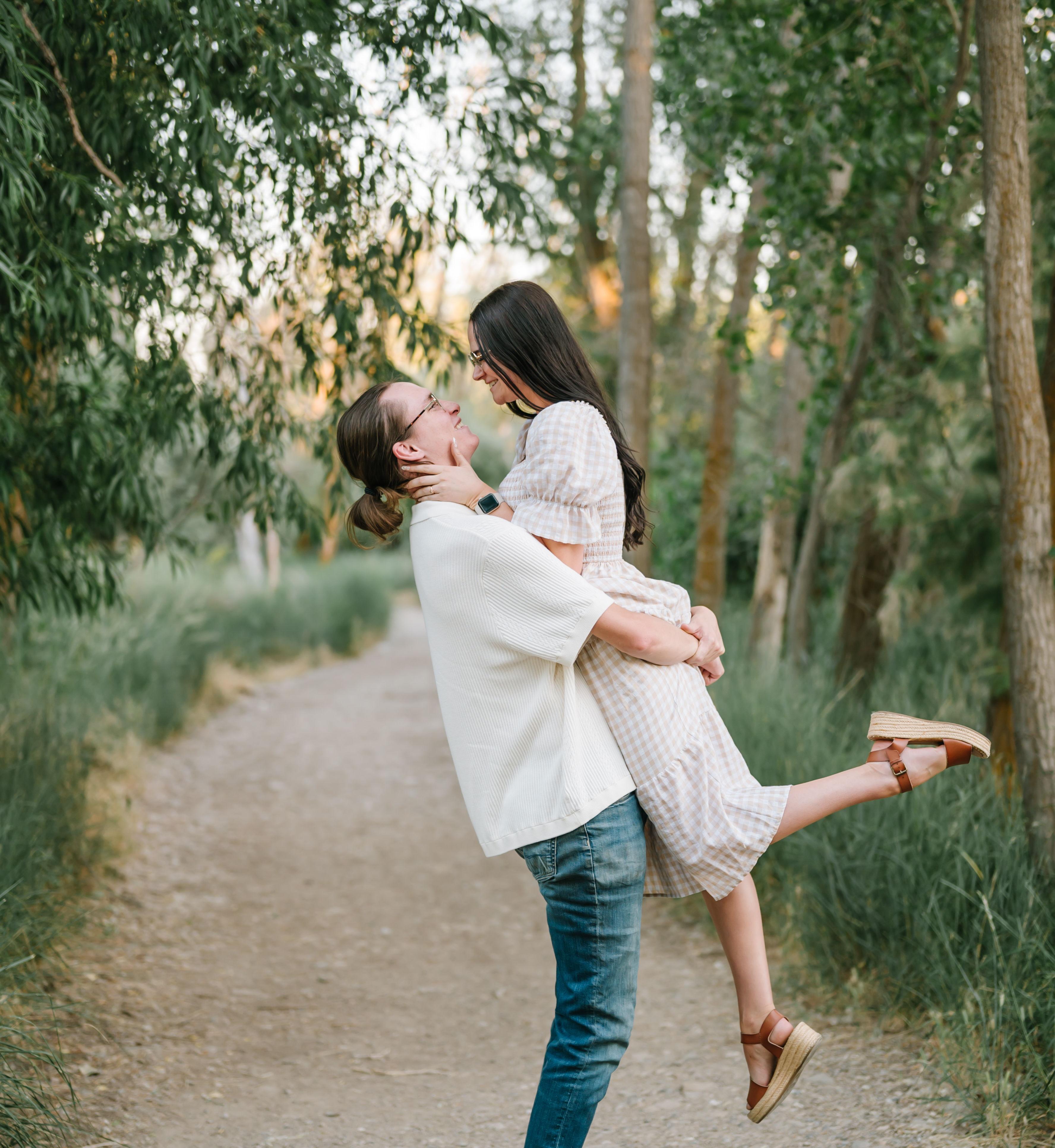 The Wedding Website of Alexis Frisby and Mason Jones