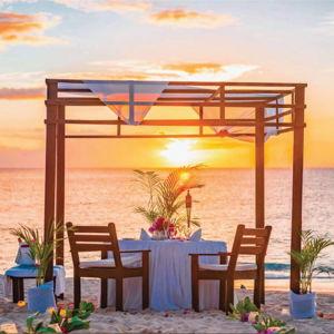 Private Beach Dinner