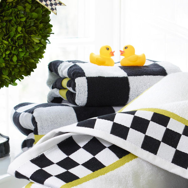 MacKenzie-Childs, Courtly Check Bath Towel | Zola display picture 1