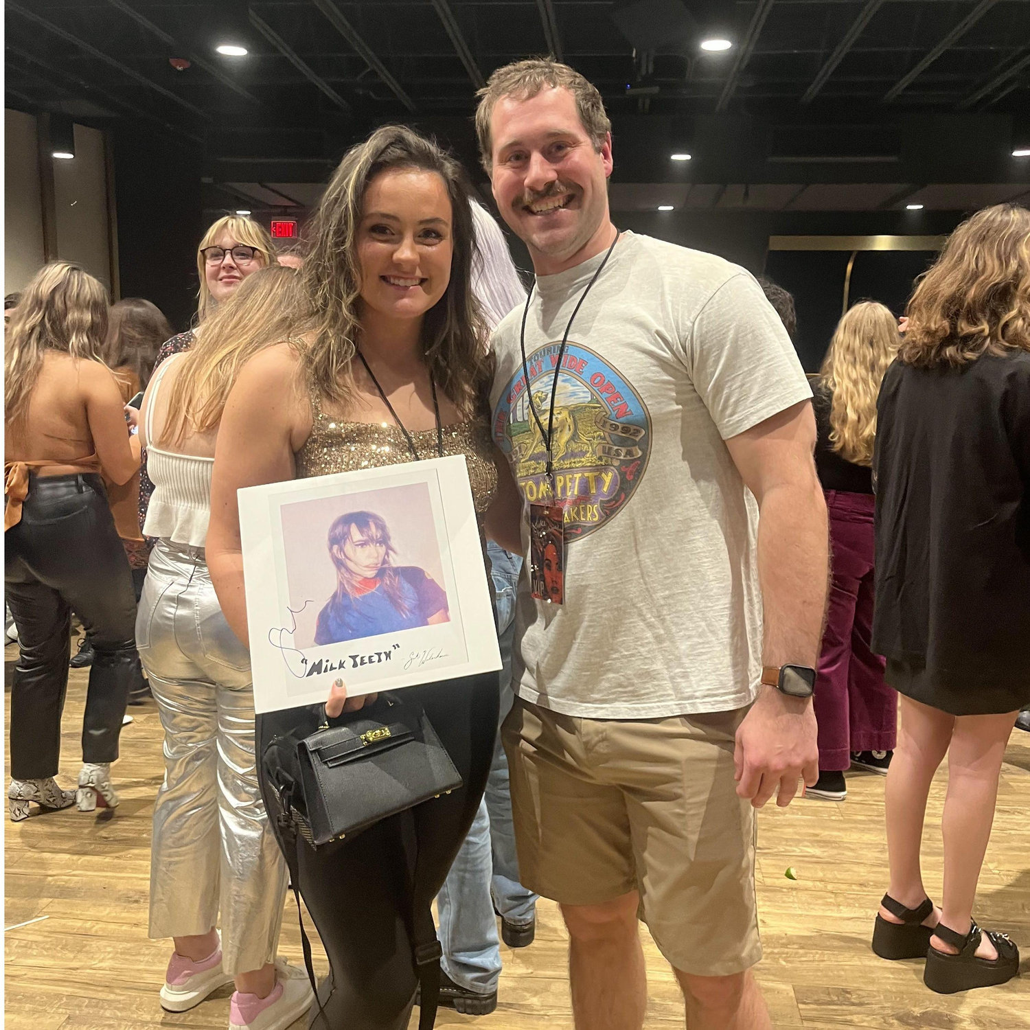 Suki Waterhouse concert, Daniel got her to sign an album for us!
