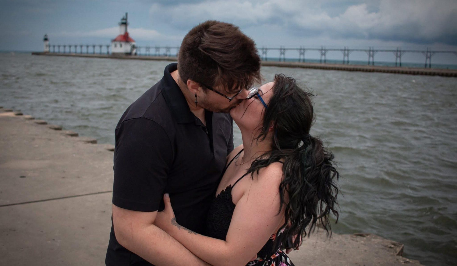 The Wedding Website of Kesley rose and Hunter rose