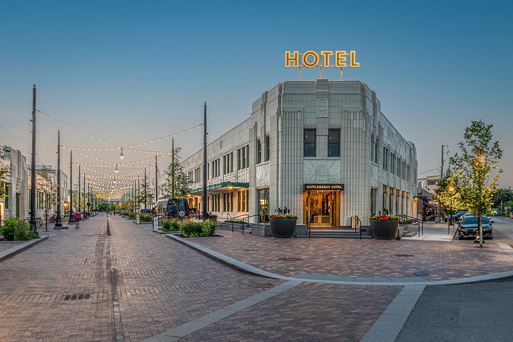 The Wedding Website of Sarah Grahn and Matthew Lawrence