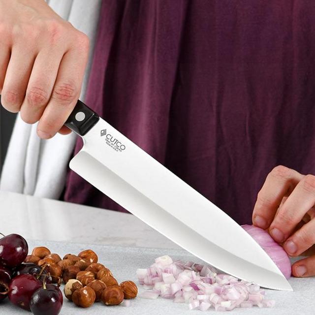 7-5/8" Petite Chef with Classic Black Handle