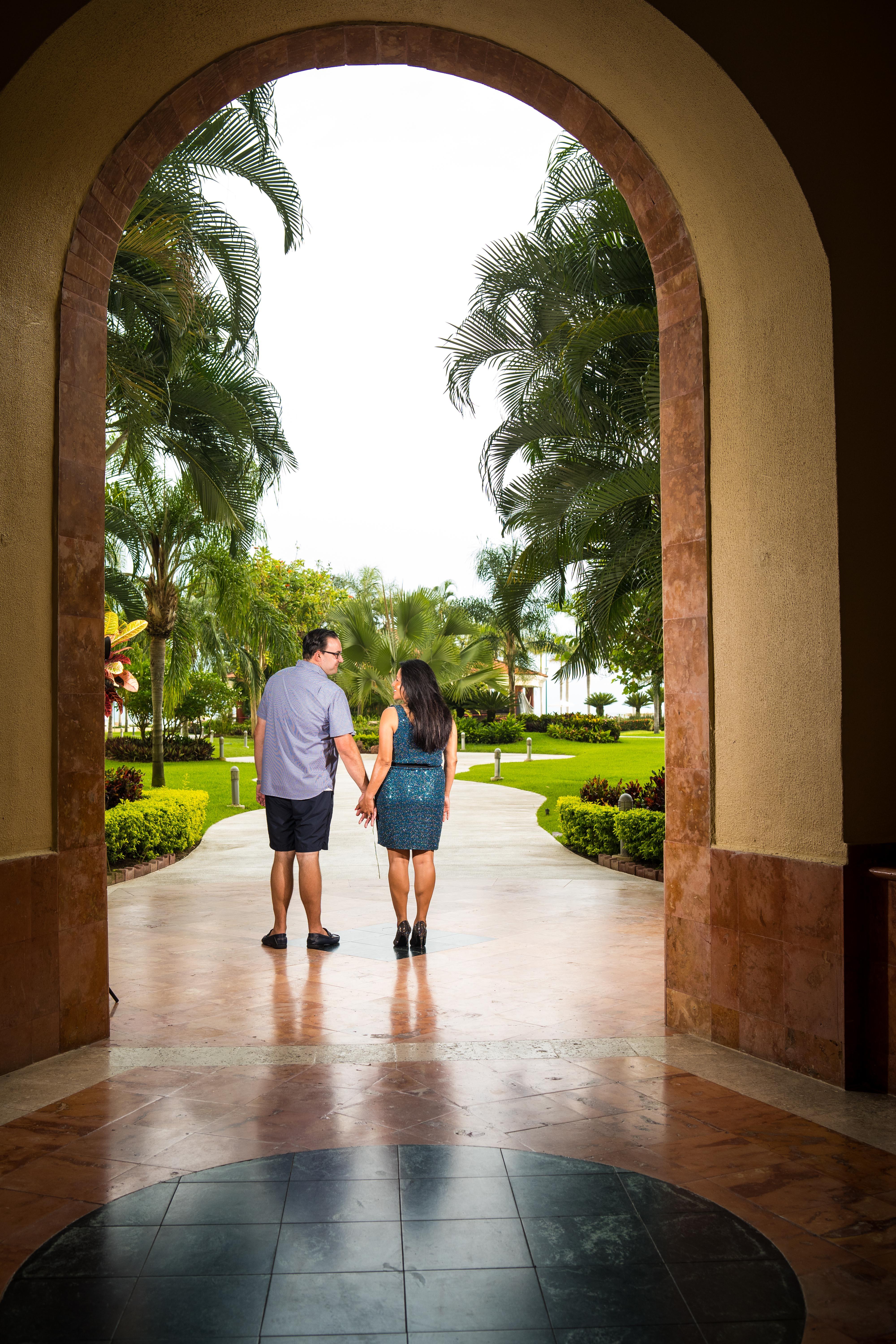 The Wedding Website of Lizbeth Hernandez and Andrew Dickow