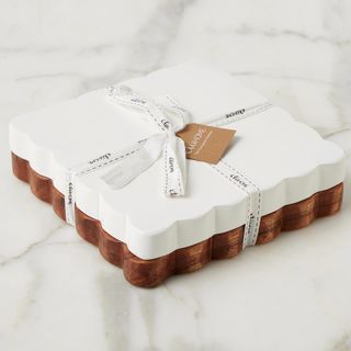 Scalloped Square Board, Set of 2