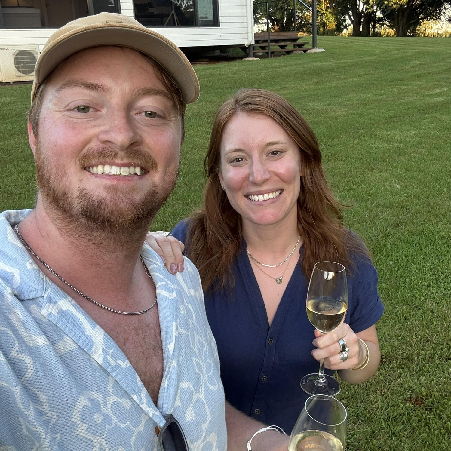 Jacob surprised Anna with a stay at a beautiful estate in Gold Coast, Australia. They surprised us with champagne to celebrate our recent engagement.
