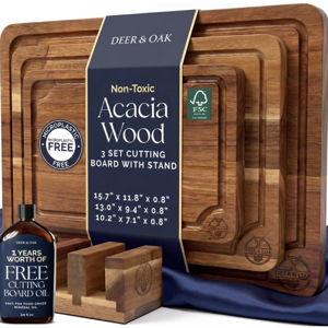 Pre-Oiled, Non Toxic 3-Piece Acacia Cutting Board Set with Stand, FSC Certified Wooden Chopping Boards, Includes 3.4 fl oz Chopping Board Oil, 3 Wood Carving Boards for Home, BBQ Kitchen, Deer & Oak
