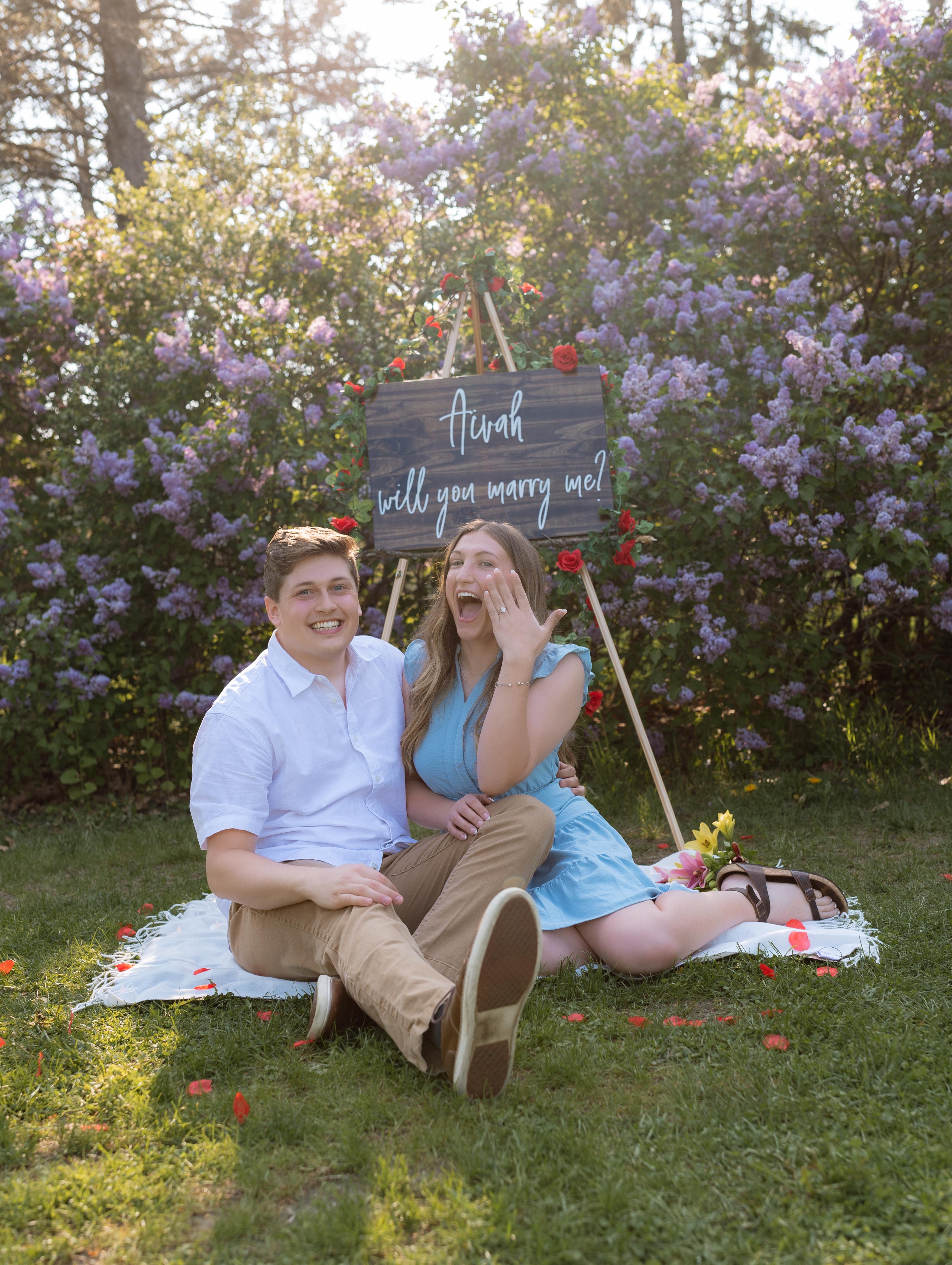 The Wedding Website of Aivah Roubal and Zachary Paulsen