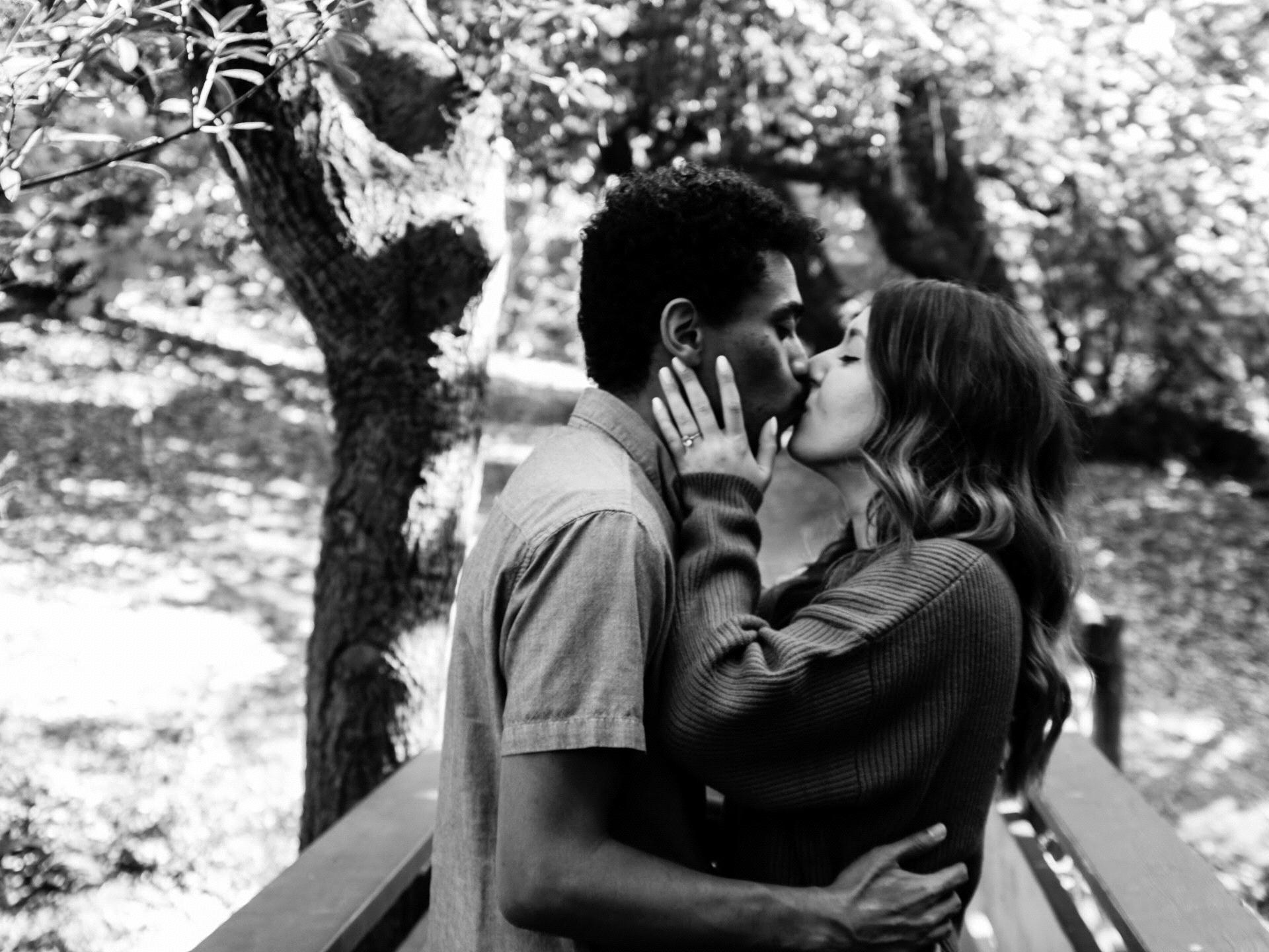 The Wedding Website of Julie Edgington and Dominick Weaver