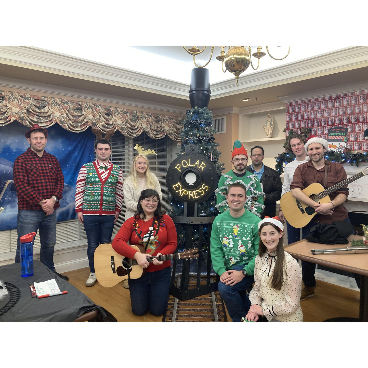 Spreading Christmas cheer at Mount Alverna!