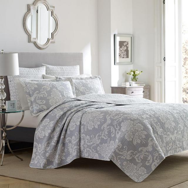 Laura Ashley® Venetia Full/Queen Quilt Set in Grey