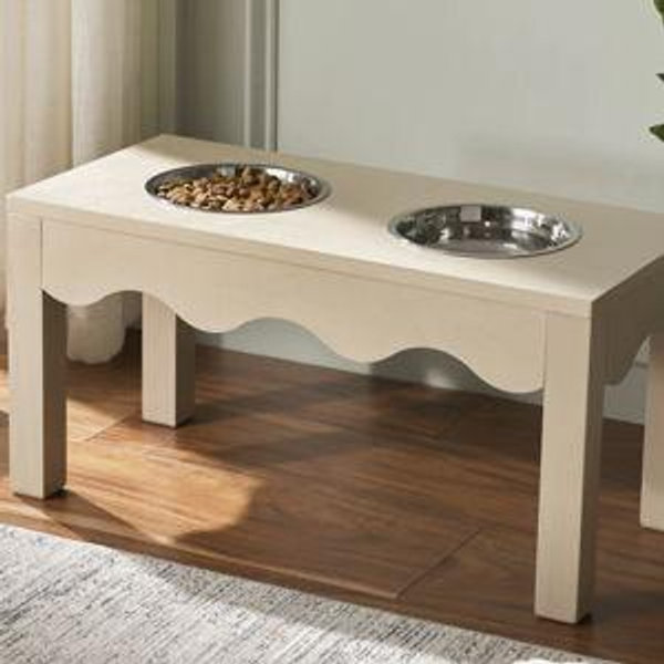 Lilith Pet Feeder - Natural