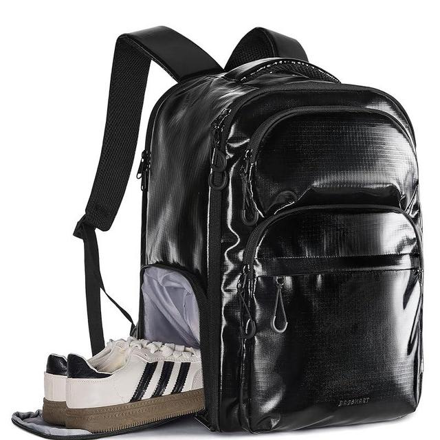 BAGSMART 30L Travel Backpack, 15.6 Inch Carry On Backpack Flight Approved, Water Resistant Weekender Bag Daypack, Black