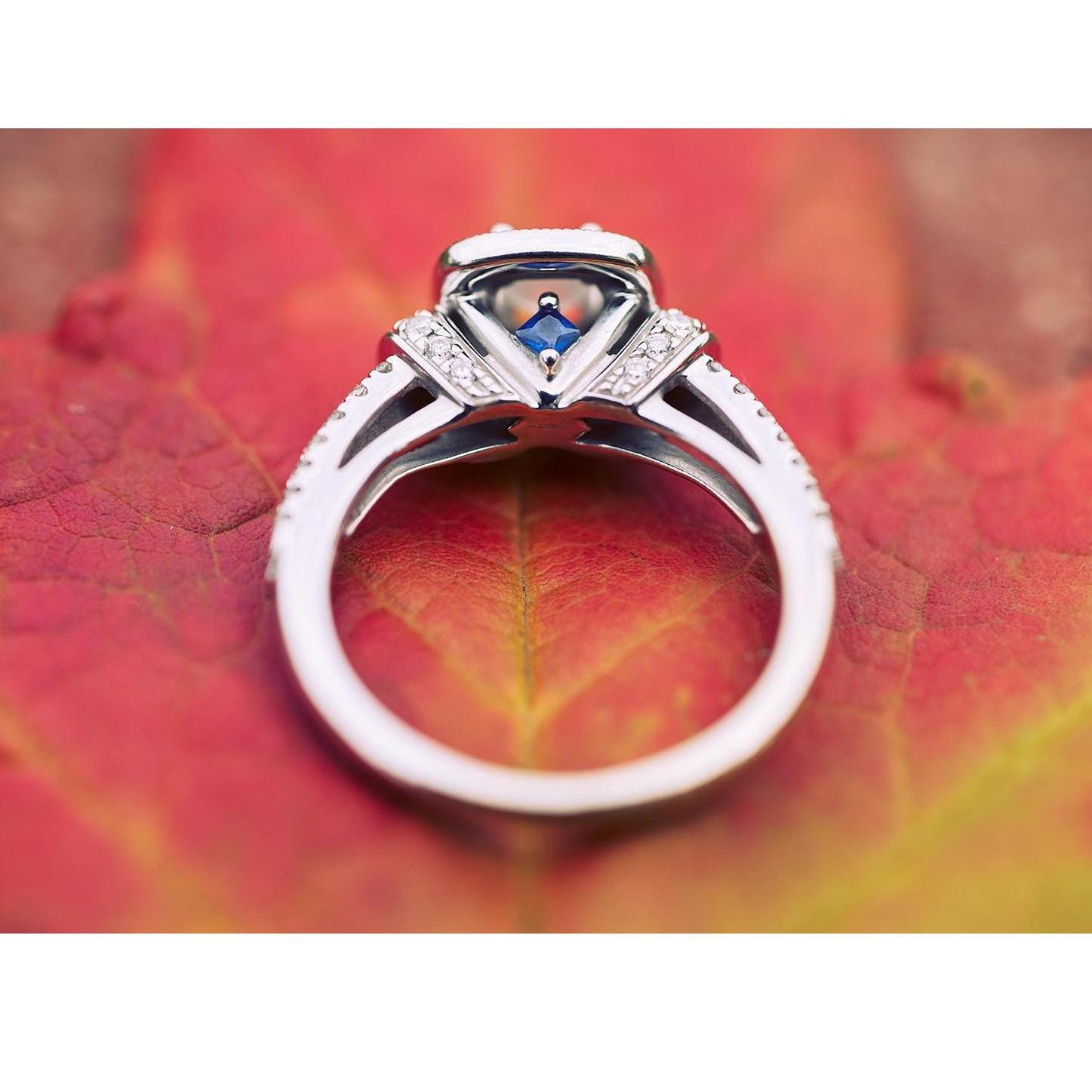 Blue sapphire in the heart of the ring