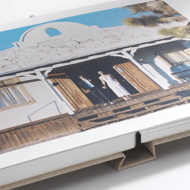 Luxury Flush Mount Photo Album | Artifact Uprising