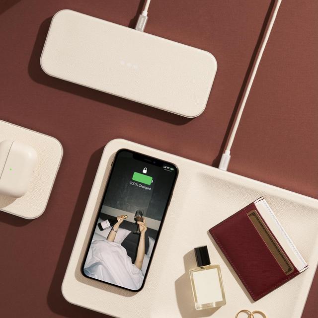 Courant Wireless Phone Charger