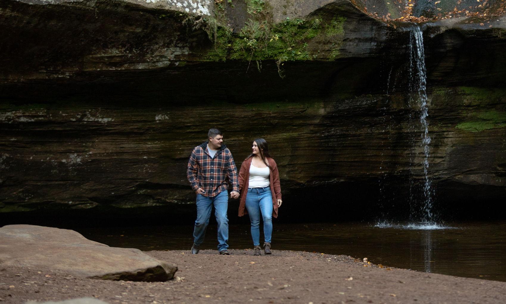 The Wedding Website of Bridgette Mueller and Ashton Salyers