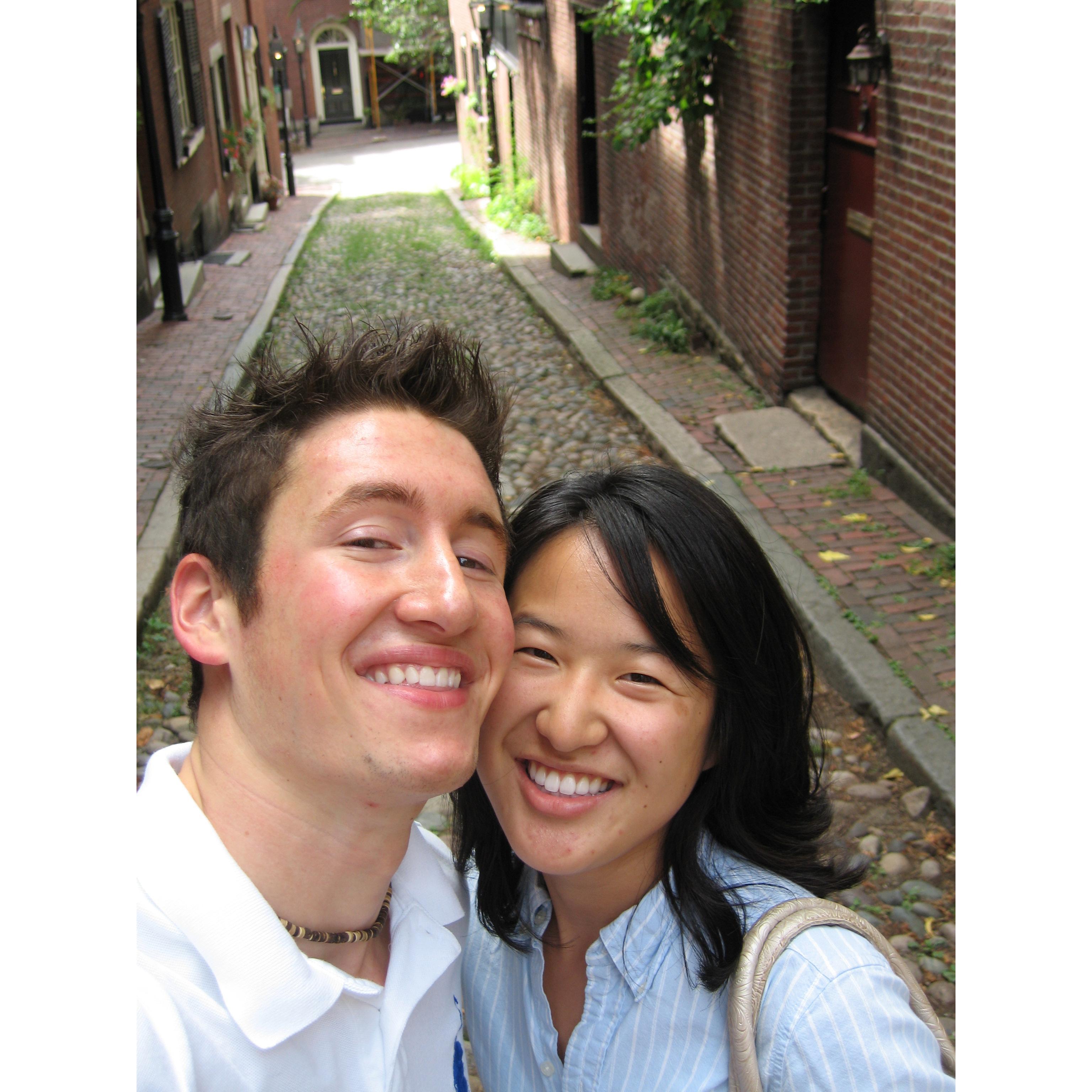 Young love on Acorn Street (Boston 2006)