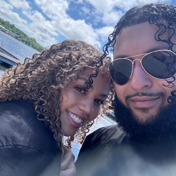 Ally x Noah