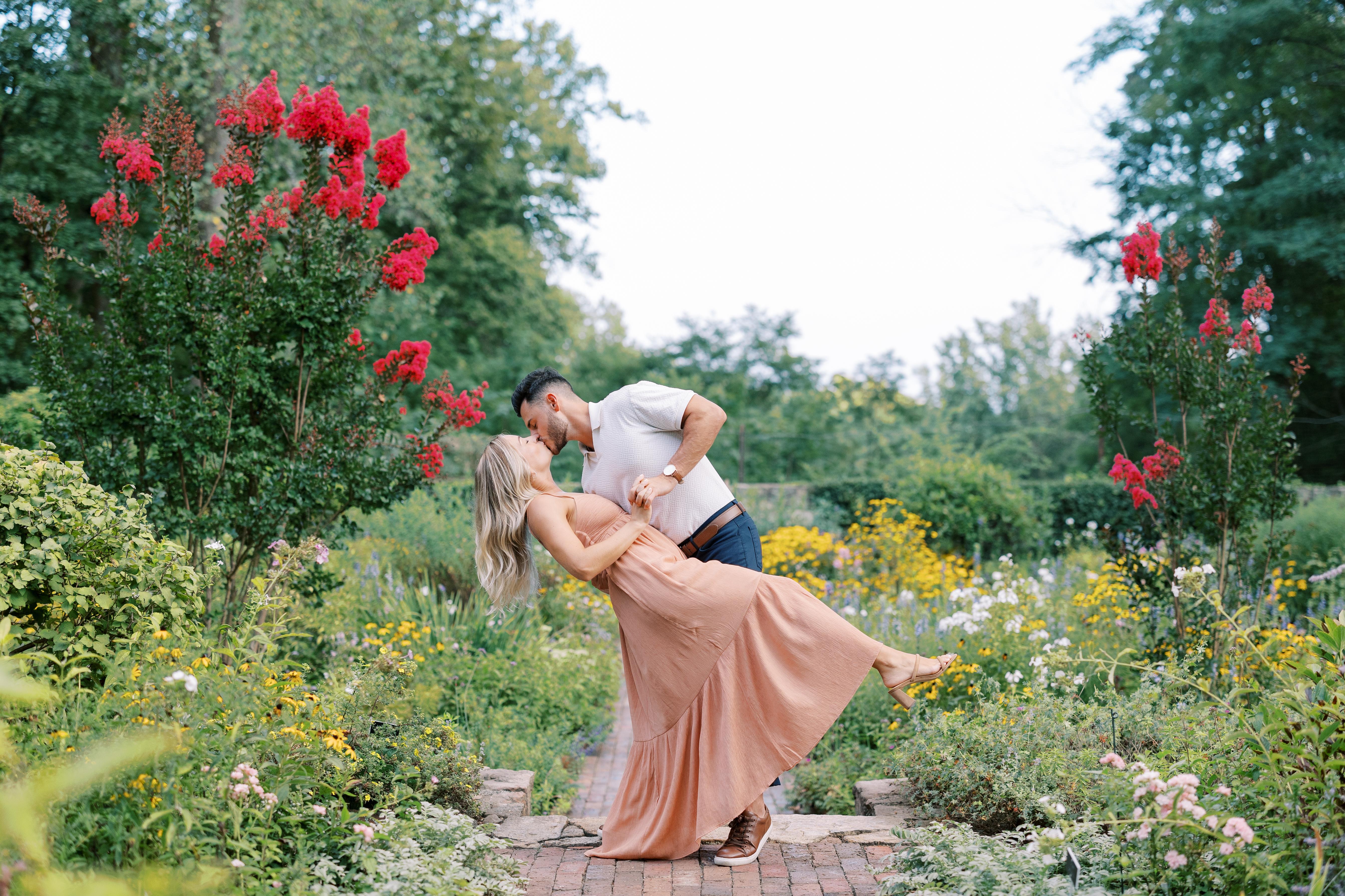 The Wedding Website of Rebecca Gold and Jake Izzo