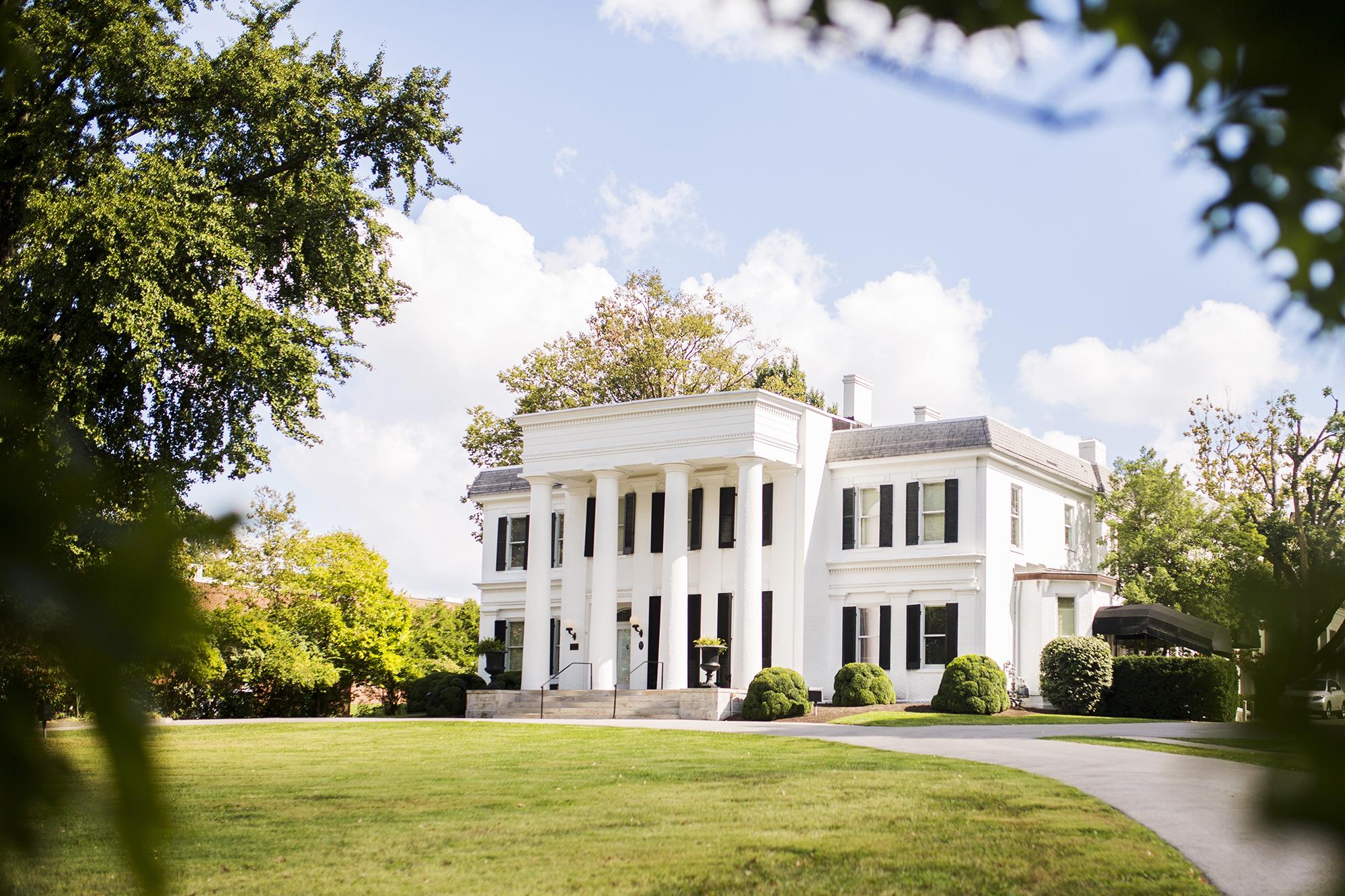 The Wedding Website of Sara Brown and Rob Deal