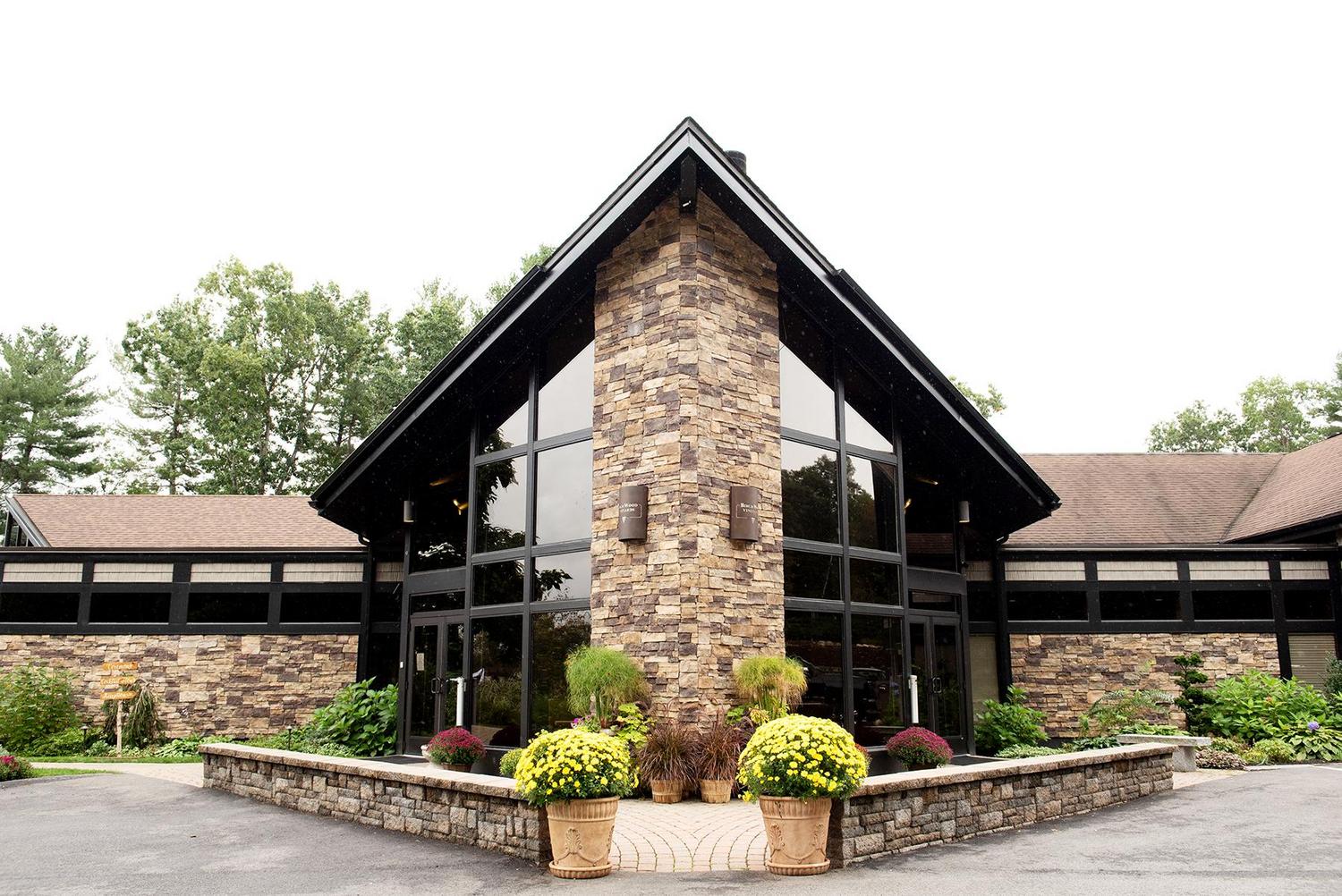 The Wedding Website of Kellie Green and Ross Laorenza